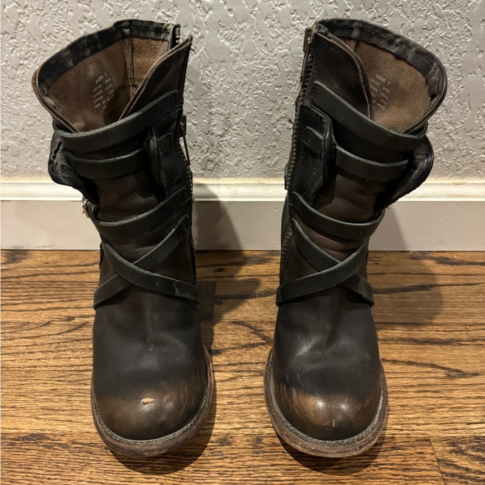 Freebird Baker booties